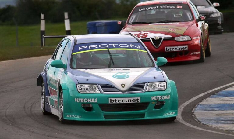 Lima buah kereta lumba Proton Waja BTCC kini sedang dijual di New Zealand, harga bermula RM85k! – A-Z Eventz