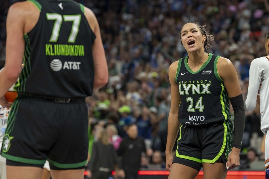 WNBA: Playoffs-Phoenix Mercury at Minnesota Lynx