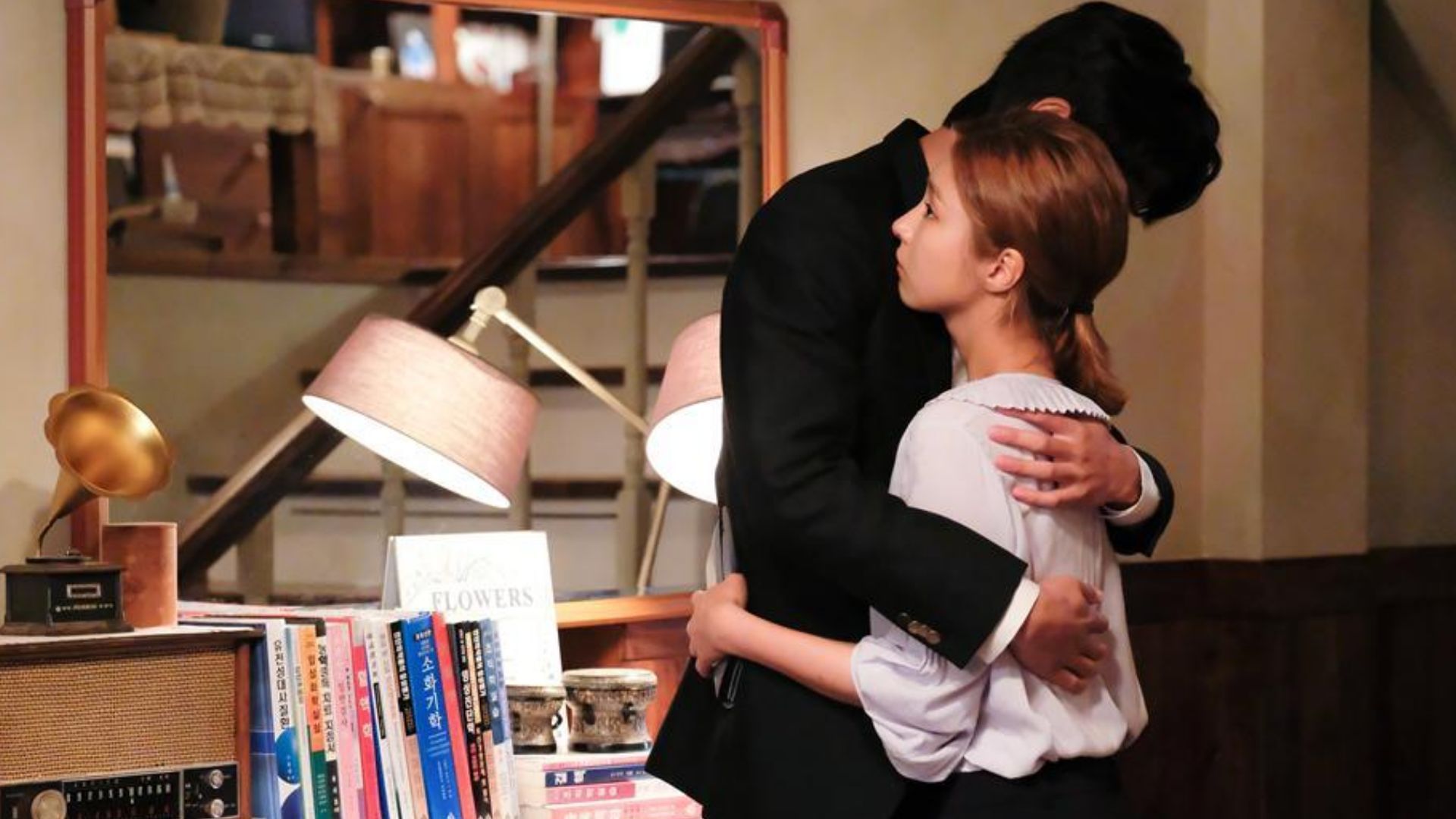 Nam Joo-hyuk's Ha-baek is as charming as Genie, Make a Wish's Iblis (Image via tvN)