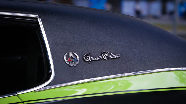These Are The Coolest Cars With Vinyl Roofs – Jalopnik