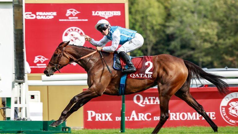 Aventure (M. Guyon) wins Qatar Prix Vermeille Gr.1 at ParisLongchamp, 07/09/2025, photo: Zuzanna Lupa
