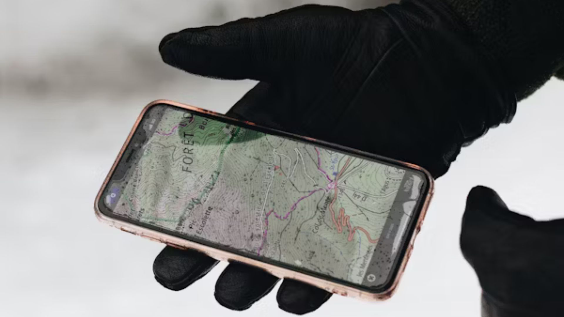 Terry Barlow had placed a GPS tracker on Ashley Barlow's car(Image via Unsplash/@Maël BALLAND)