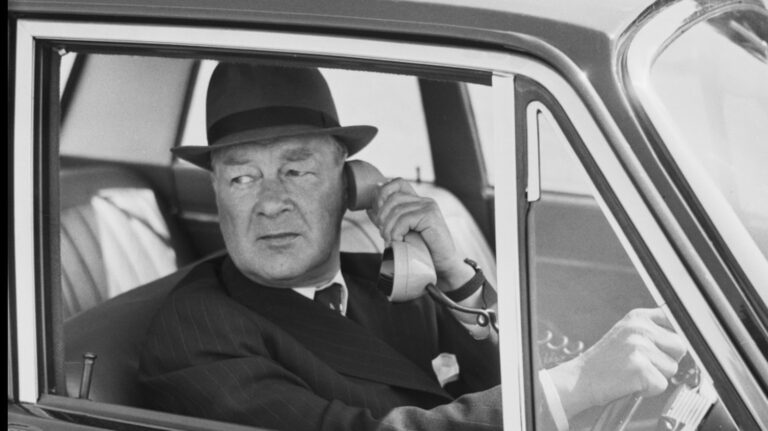 5 Old School Car Accessories No One Uses Anymore – Jalopnik