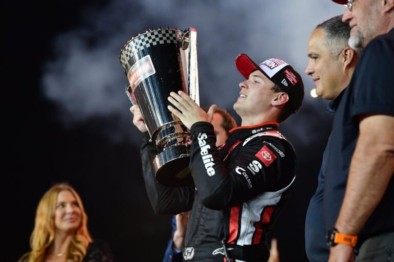 Deadspin | Corey Heim shakes off strain to win NASCAR Truck Series title