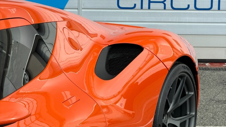 Rear fender vent of a Genesis Magma GT concept