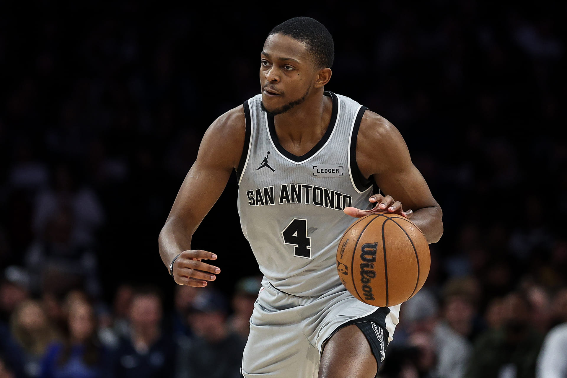 San Antonio Spurs guard De'Aaron. (Photo: IMAGN)