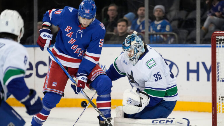 ‘Greatest on the planet’: Demko leads new-look Canucks to second straight win