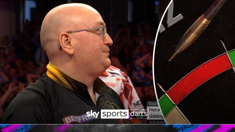 World Matchplay: So close to perfection! Andrew Gilding so close to nine-darter!