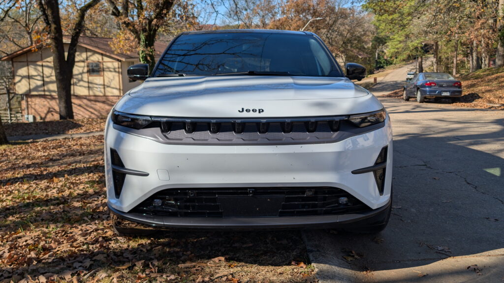  The 2026 Jeep Wagoneer S Is Fast, Comfortable, And Wearing The Wrong Badge | Review