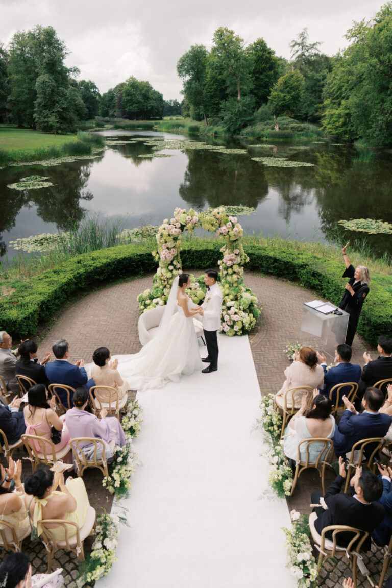 From Garden Serenity to Grand Celebration: A Refined Dutch Wedding at Huis ter Duin