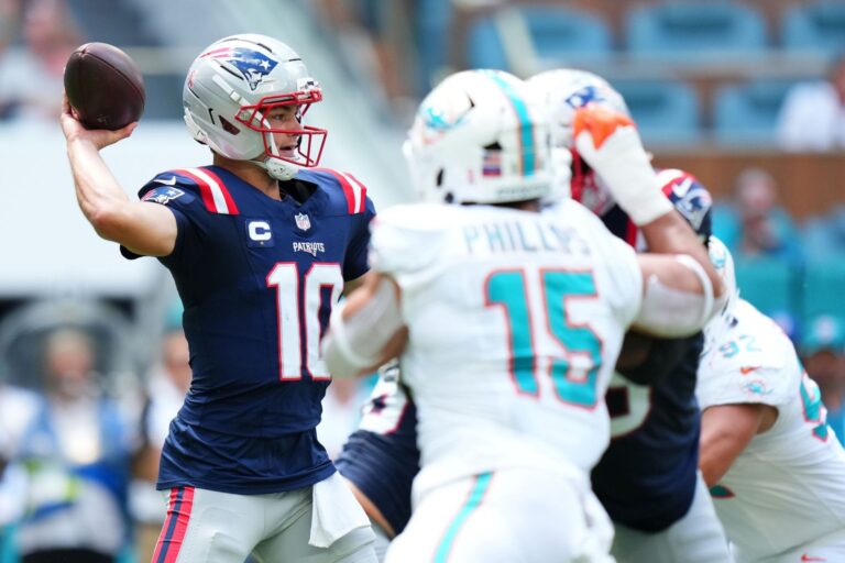 New England Patriots vs. Miami Dolphins projected beginning lineup and depth chart for Week 18 | 2025 NFL season