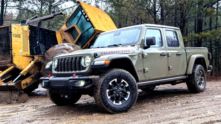 What America’s Pickup Owners Do With Their Trucks When They’re Not Driving | Carscoops