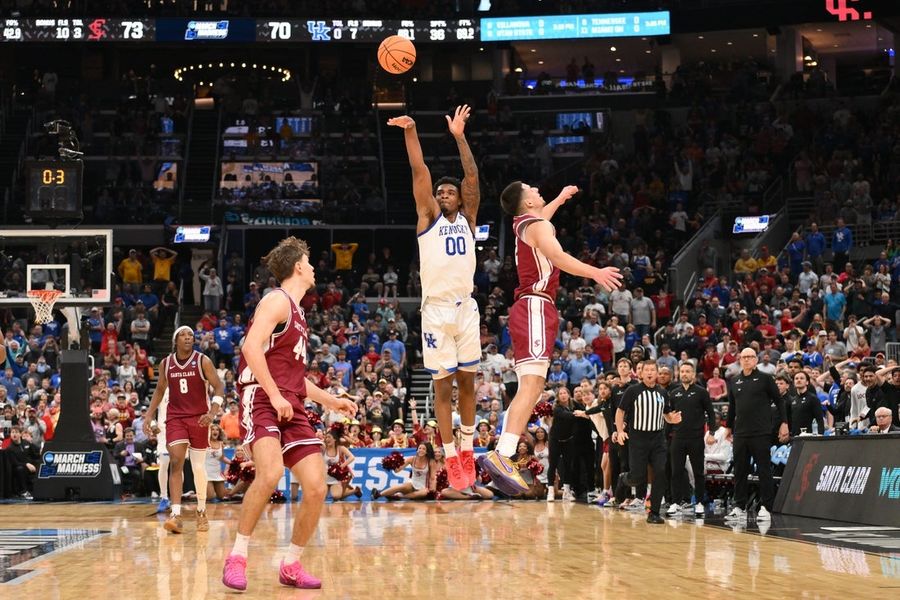 NCAA Basketball: NCAA Tournament First Round-Santa Clara at Kentucky