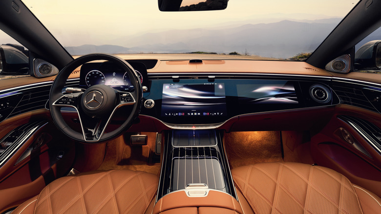 2027 Mercedes-Maybach S-Class dashboard