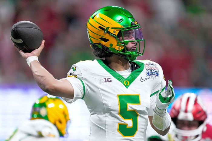 New York Jets: Dante Moore, QB, Oregon