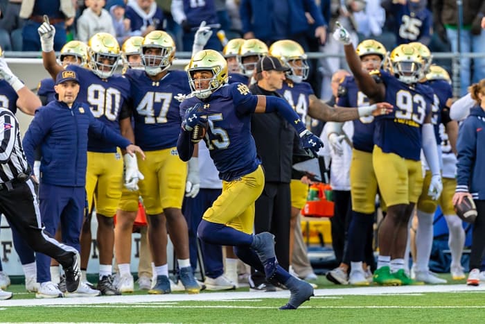 Las Vegas Raiders: Leonard Moore, CB, Notre Dame