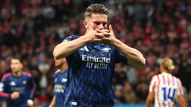 Viktor Gyokeres of Arsenal celebrates scoring a penalty.