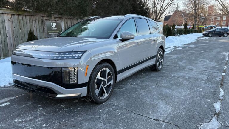 Driving the 2026 Hyundai Ioniq 9 Calligraphy