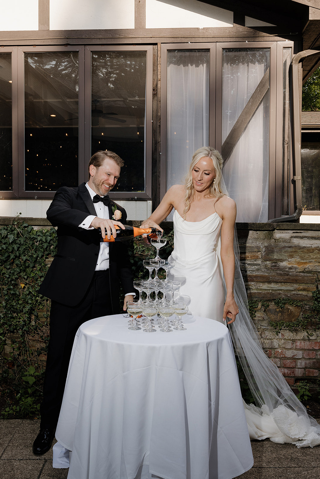 The Perfect Vow Renewal: How to Plan a Meaningful Ceremony for Your Anniversary
