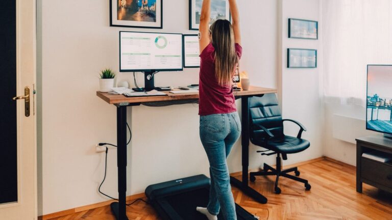 The Wellness Devices Fitness Professionals Really Use and Swear By