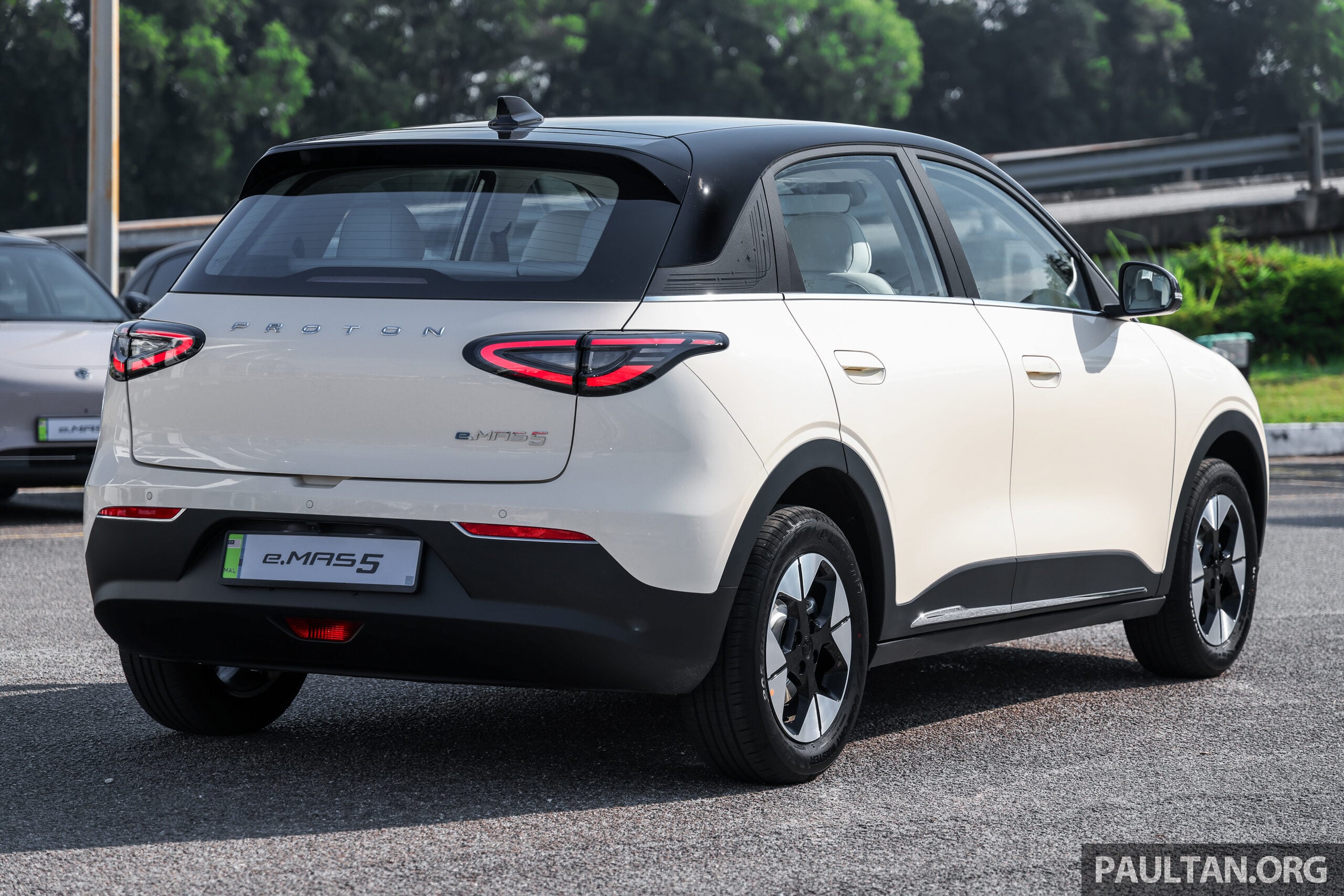 2025-Proton-eMas5-Preview-Drive-Malaysia-Exterior-3