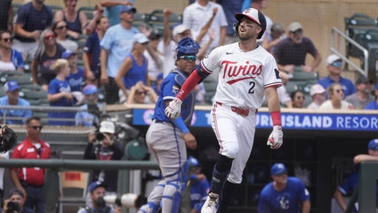 Deadspin | MLB roundup: Twins’ Kody Clemens beats Royals with walk-off slam