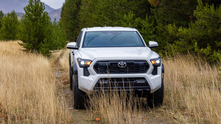 10 Essential Accessories Every Off-Roader Should Have – Jalopnik