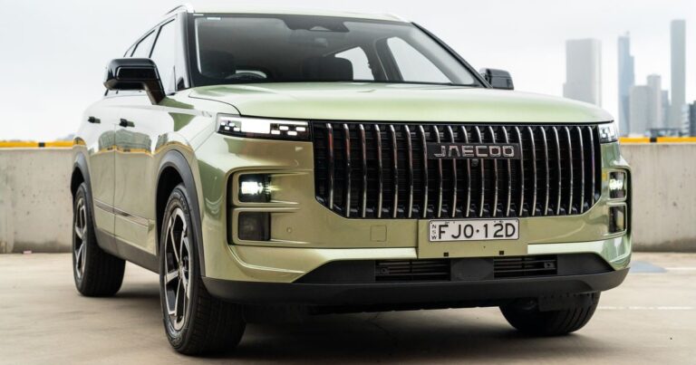 2026 Jaecoo J7 Track evaluation | CarExpert