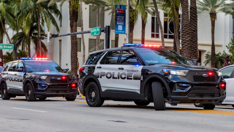 5 Features That Make Police Cars Different From Everyday Vehicles – Jalopnik