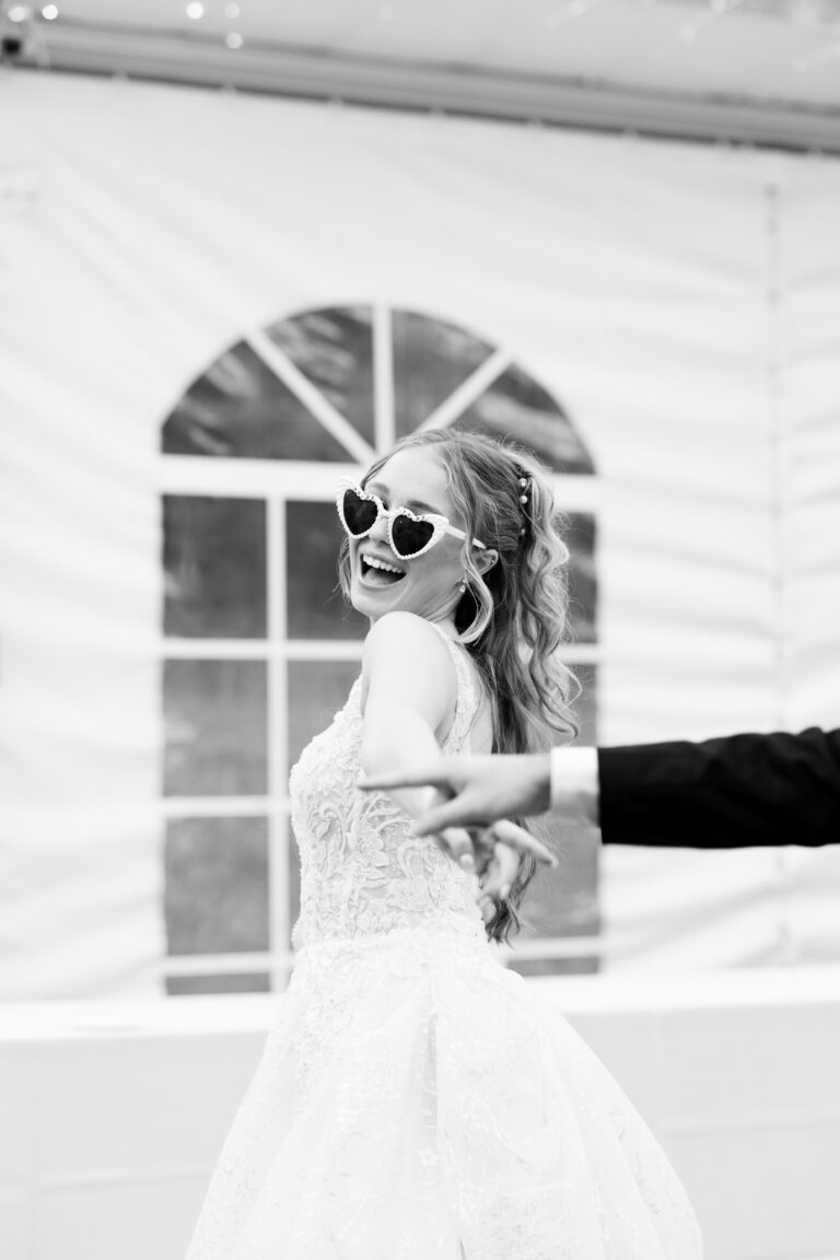 Wedding Sunglasses Trend: How to Pull It Off (Free Templates Included) – Love & Lavender