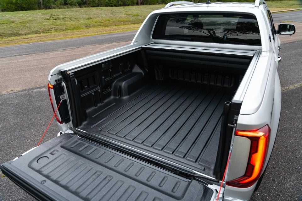 Amarok Aventura pictured