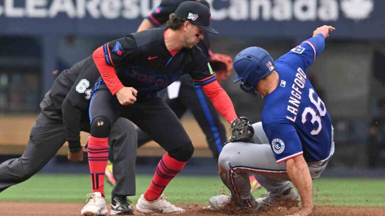 MLB Playoff Push: Blue Jays look to bounce again in key collection vs. Rangers