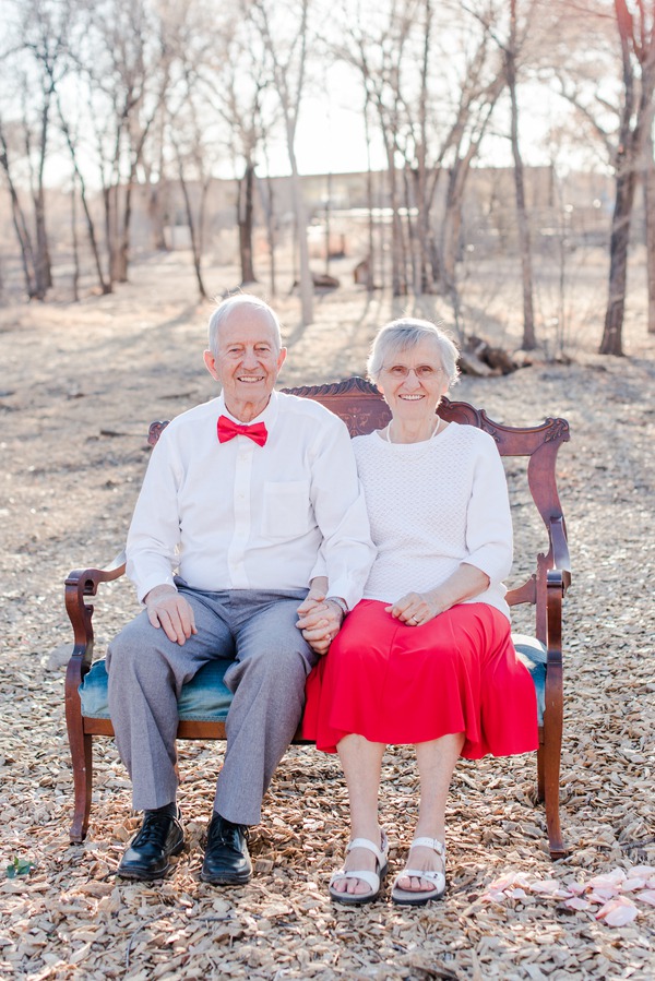 Older Bride and Groom Poses That Look Natural Not Staged – Love & Lavender