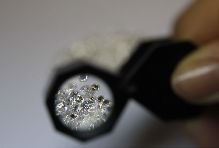 What Documents Diamond Buyers May Request Before Purchasing – Entrepreneurship Life