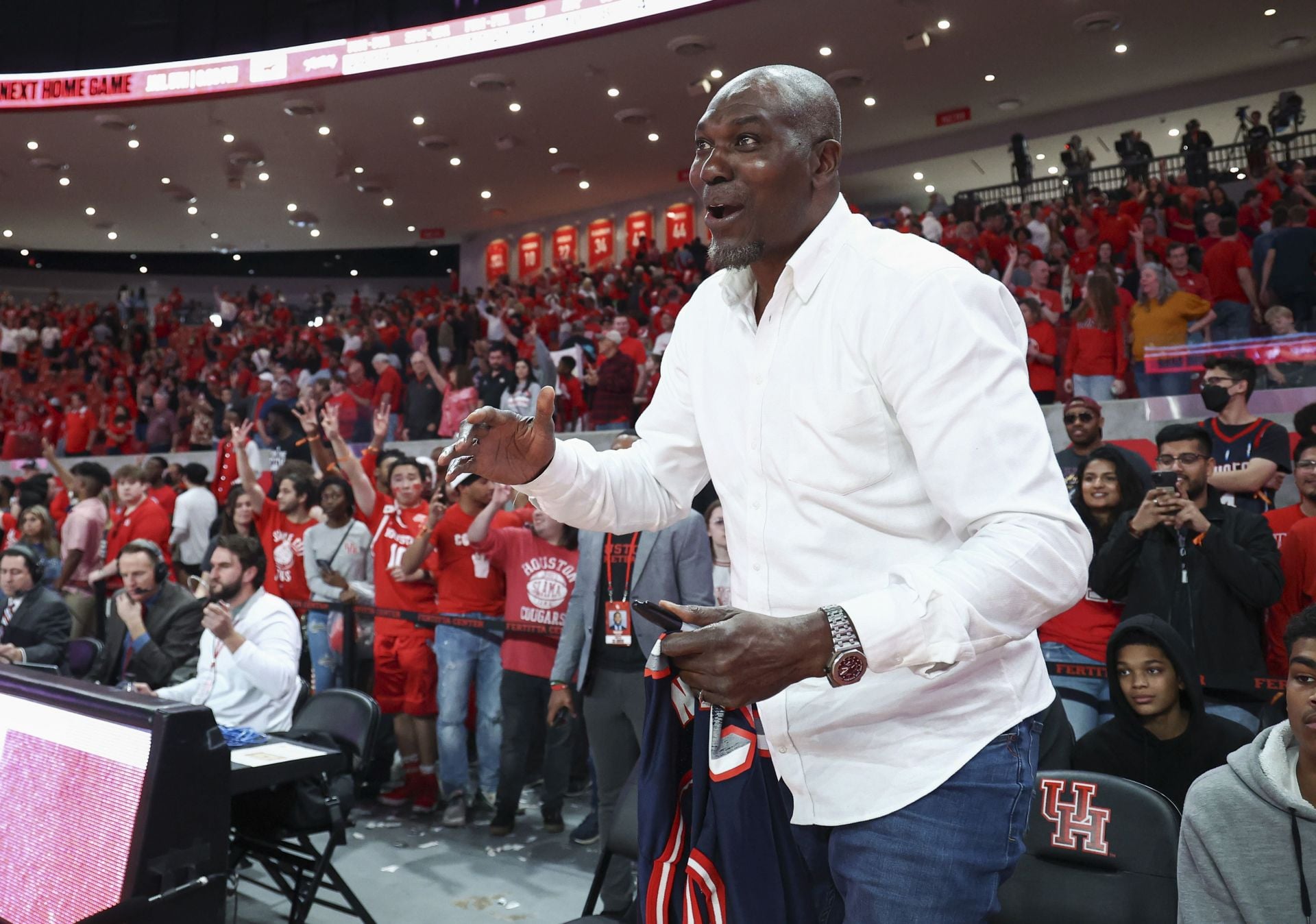 Two-time NBA champion Hakeem Olajuwon was 31 during his lone MVP season in 1993-94. - Source: Imagn