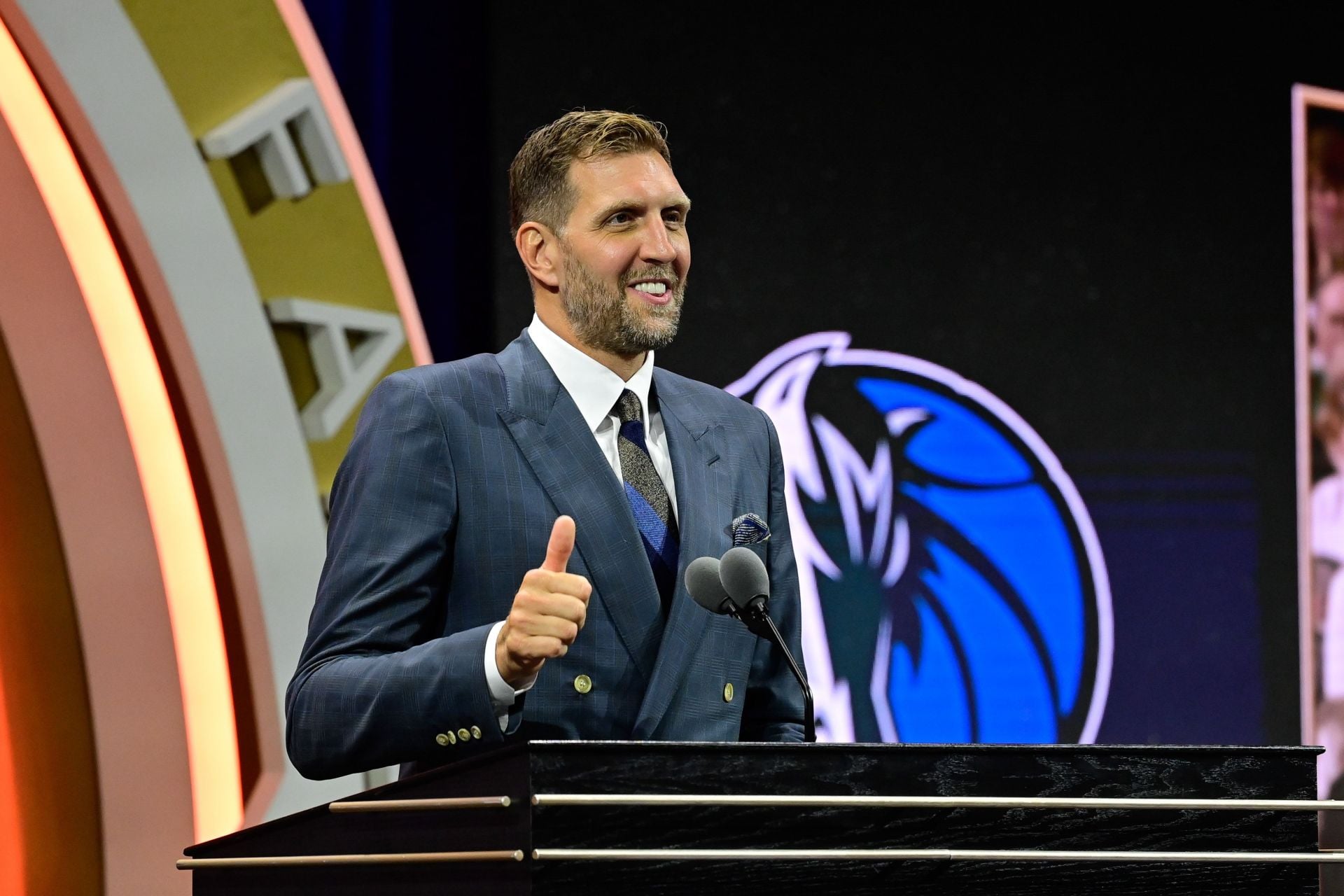 Dirk Nowitzki was 28 during his lone MVP season in 2006-07. - Source: Imagn