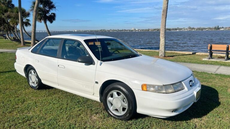 At $9,900, Would This 1994 Ford Taurus SHO Show You A Good Time? – Jalopnik