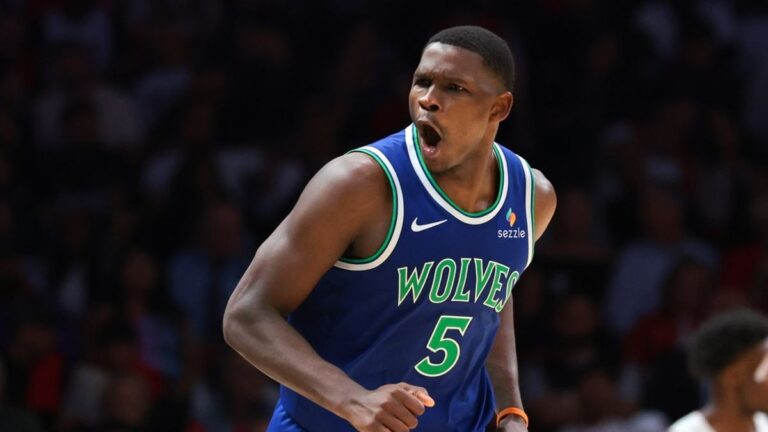 Deadspin | NBA roundup: Wolves’ Anthony Edwards places up 45 to beat Giannis, Heat
