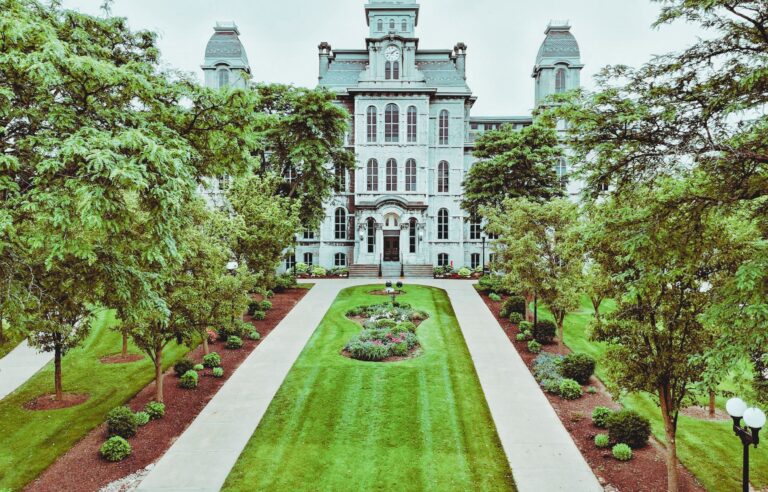 Higher Ed Bought More Money This Year. So Why Are Colleges Nonetheless Broke?