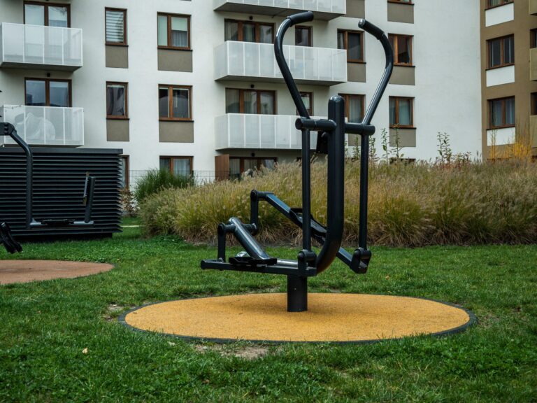 How to Design an Outdoor Training Area at Home: Layout, Flooring and Equipment – Sport1.me