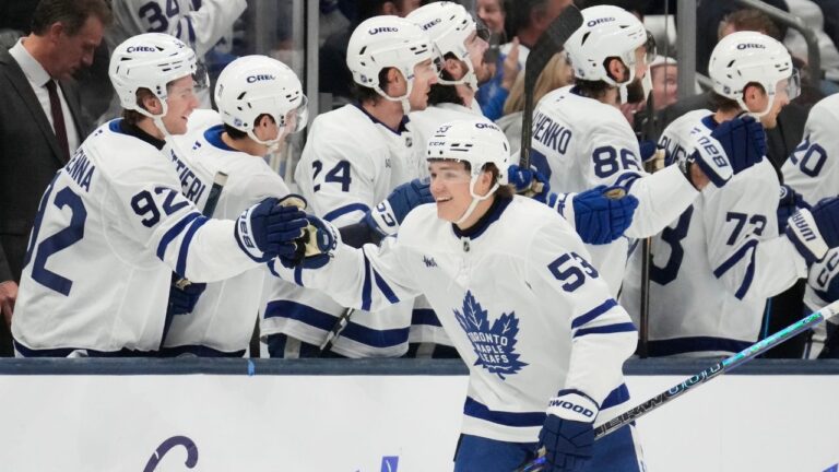 Marchenko, Cowan assist Maple Leafs earn rout in Columbus