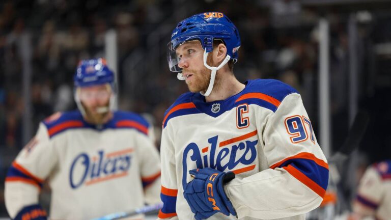 NHL Power Rankings: Captain verify for all 32 groups
