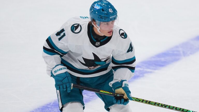 Scout’s Analysis: How Ivar Stenberg has began with the Sharks