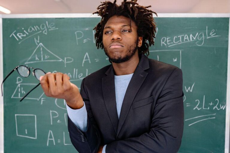 Should You Get a Doctor of Education for Your Career Goals? – Entrepreneurship Life